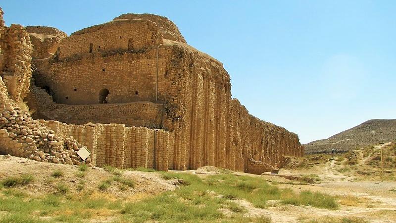 Archaeological Landscape of Fars and Its Three Historic Regions